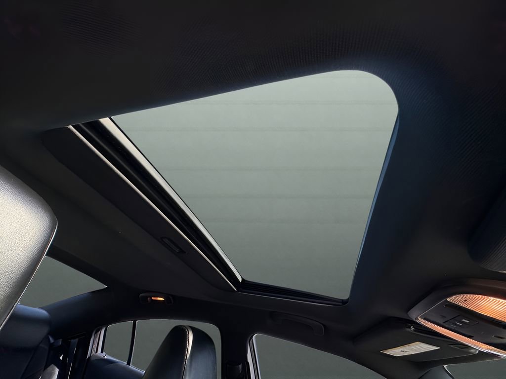 Used 2016 Dodge Charger R/T image 26