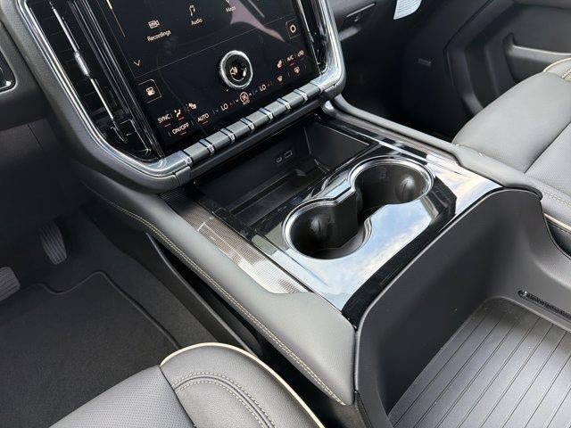 New 2026 GMC Yukon XL Elevation AWD/4WD image 29