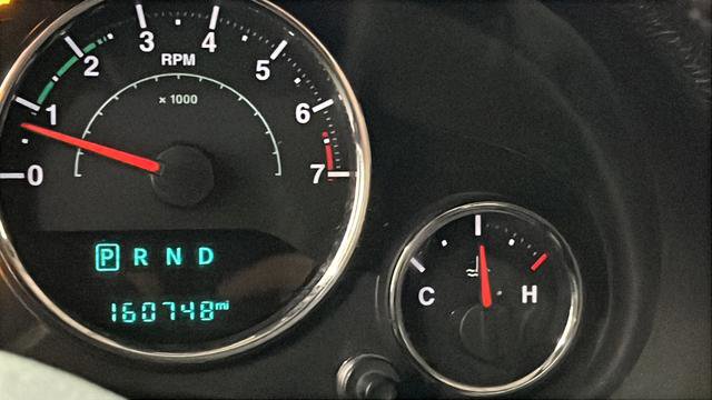 Used 2015 Jeep Wrangler Unlimited Sahara w/ Dual Top Group image 16