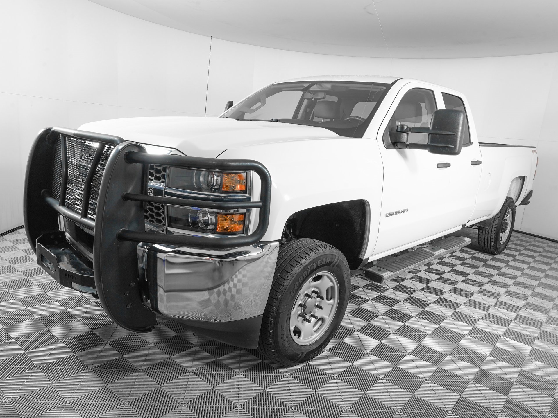 Used 2019 Chevrolet Silverado 2500 W/T image 8