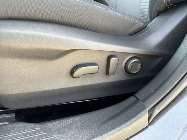 Certified 2025 Subaru Outback Premium image 19