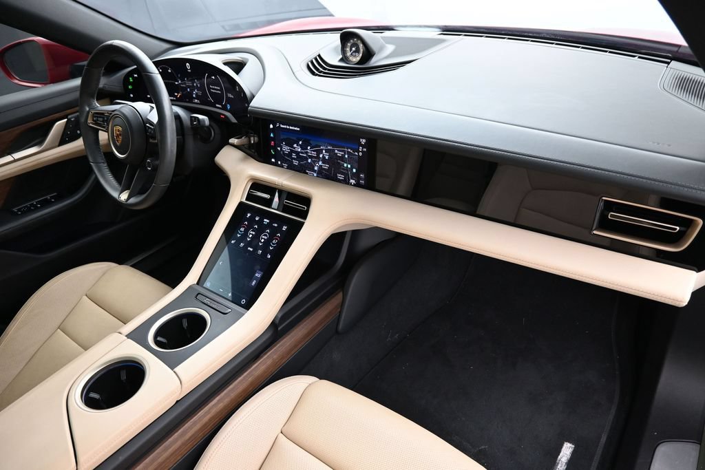 Certified 2022 Porsche Taycan 4S AWD/4WD image 28