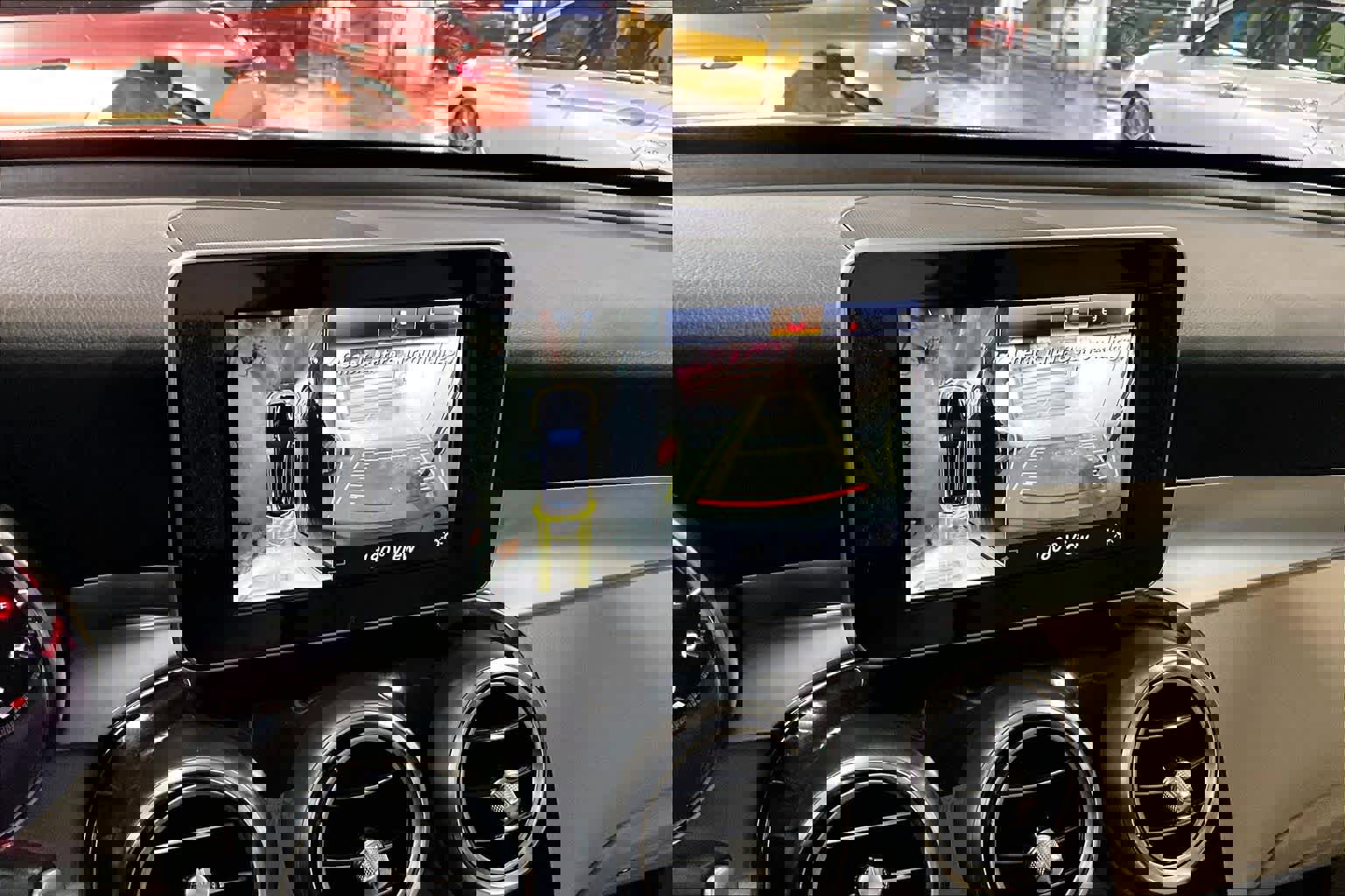 Used 2018 Mercedes-Benz GLC 300 4MATIC image 29