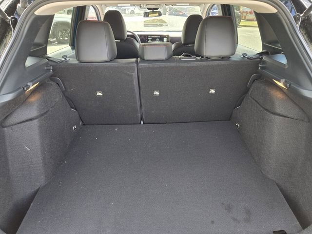 Used 2025 Nissan Kicks SR image 16