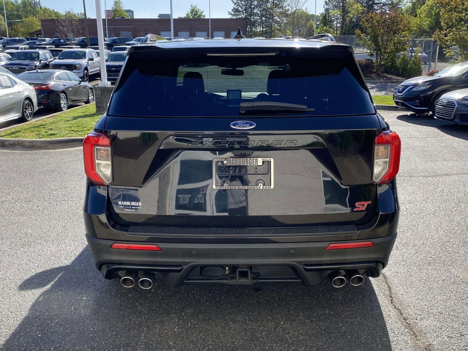 Used 2020 Ford Explorer ST w/ Premium Technology Package image 6