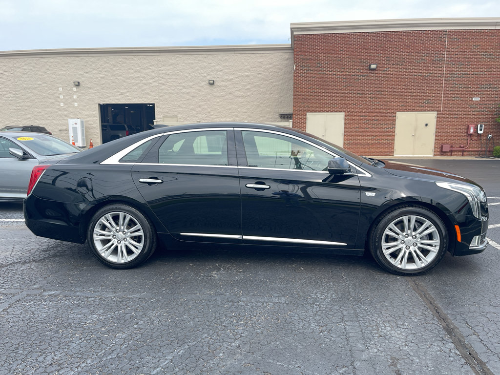 Used 2019 Cadillac XTS Luxury FWD image 6