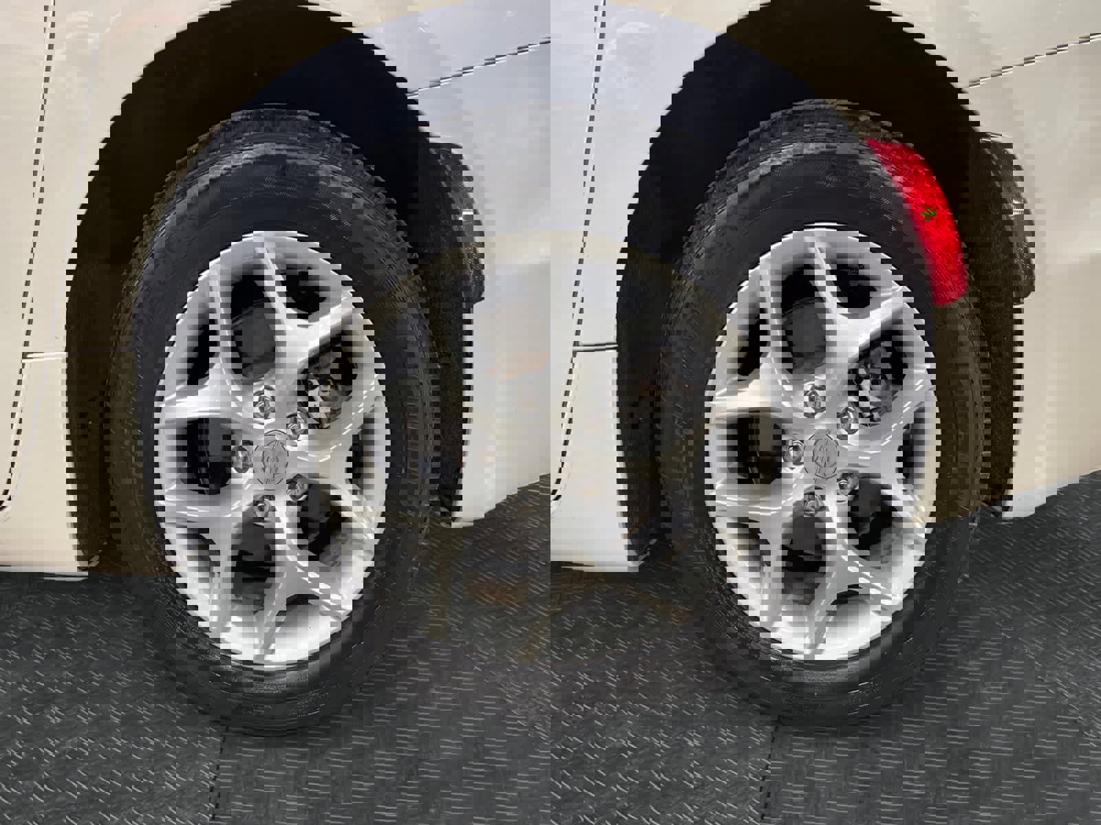 Used 2019 Chrysler Pacifica Touring-L Plus w/ Advanced Safetytec Group image 14