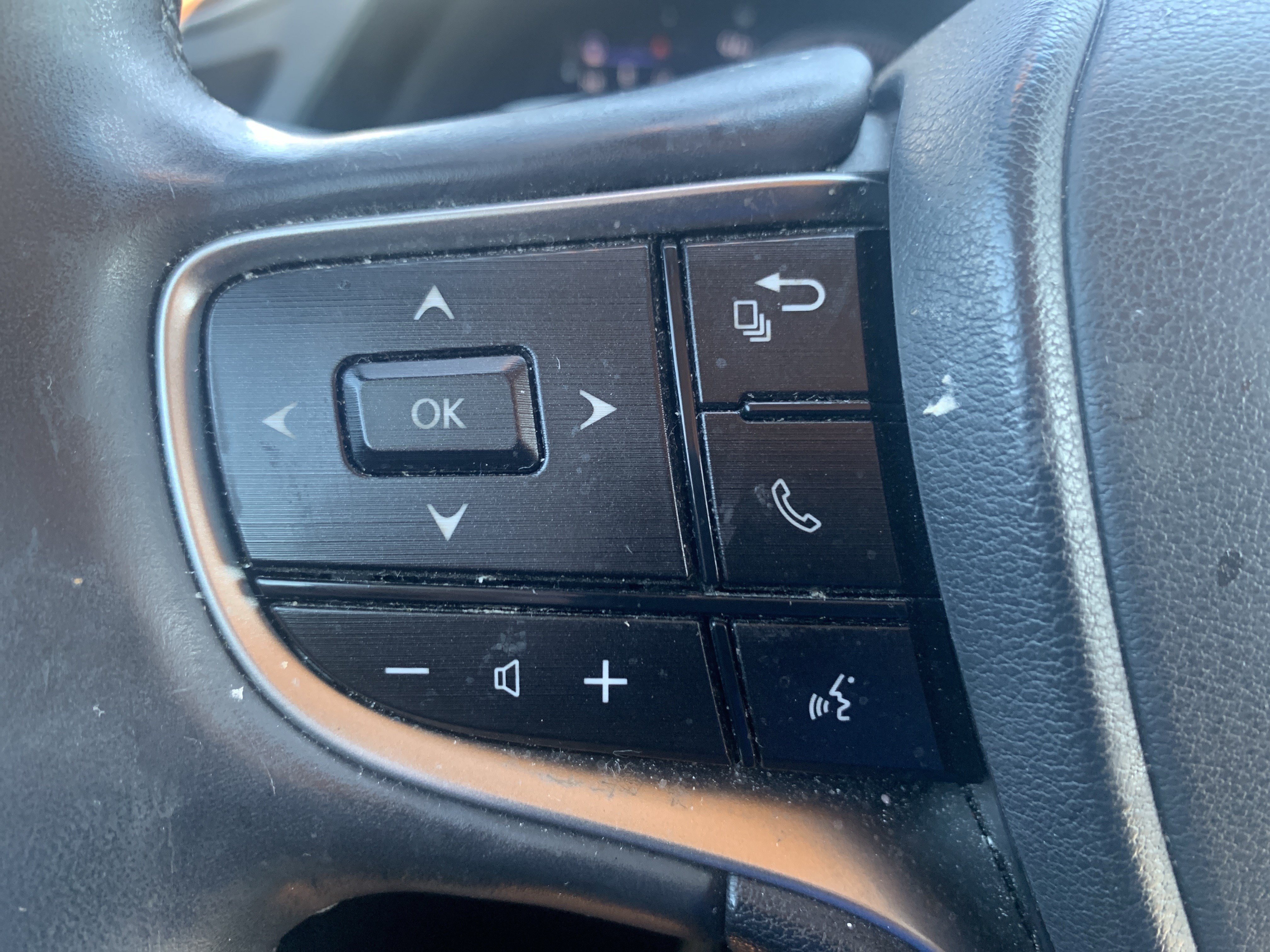 Used 2023 Lexus ES 350 w/ Premium Package FWD image 19