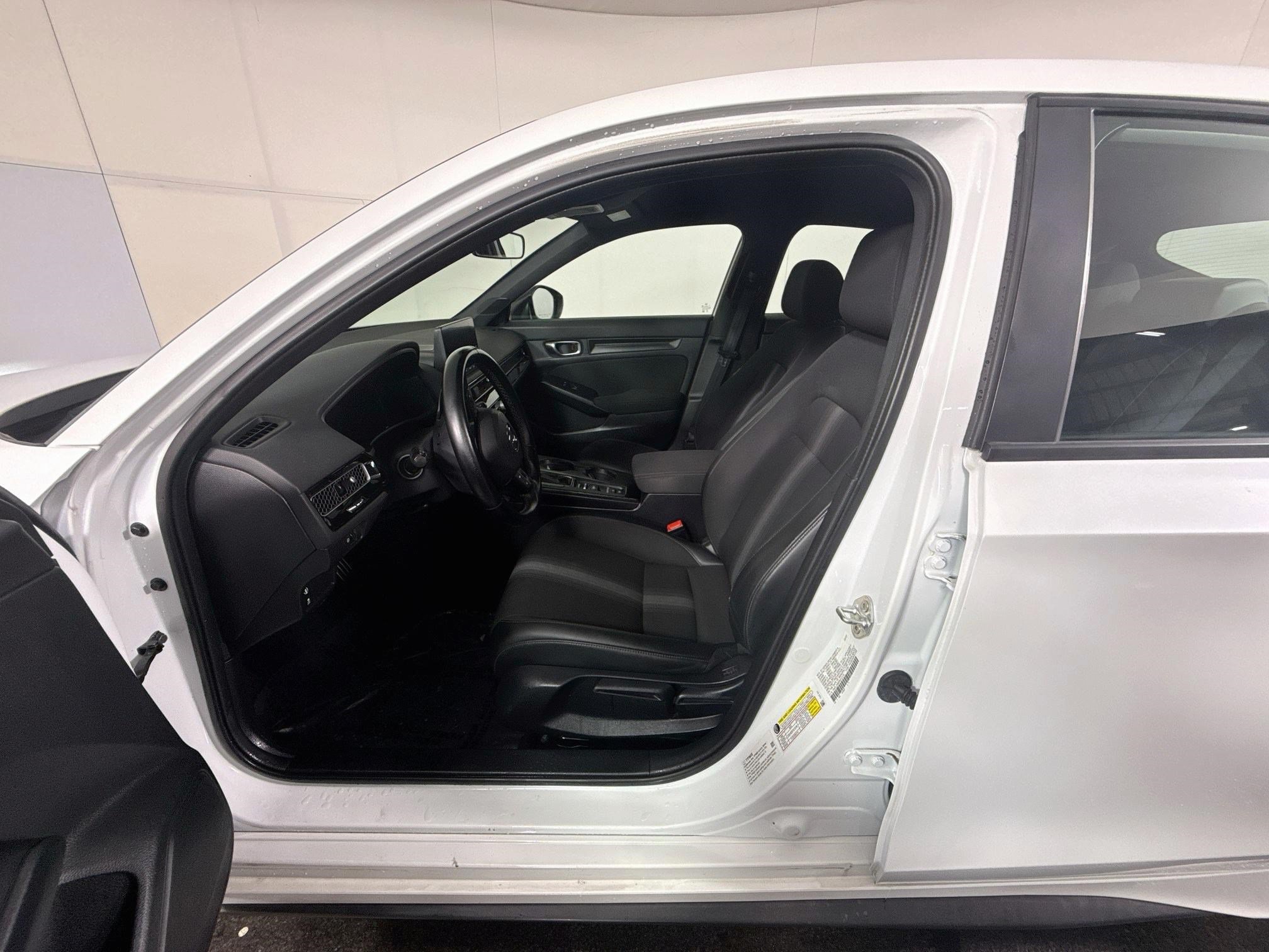 Used 2023 Honda Civic Sport image 22