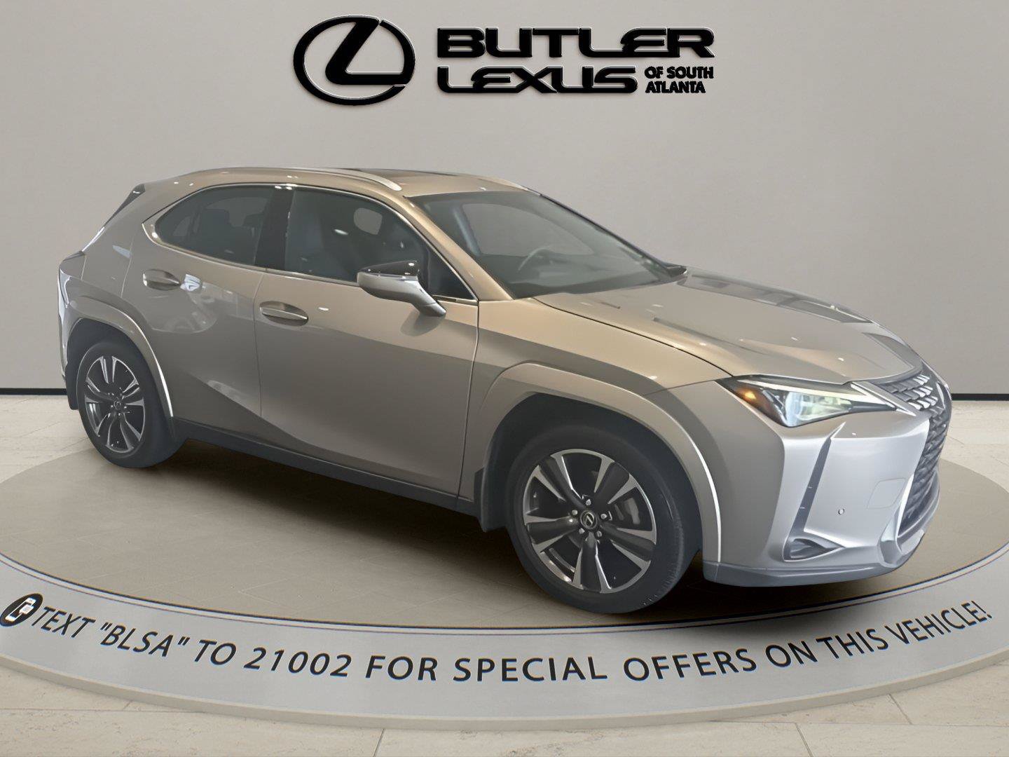 Used 2022 Lexus UX 200 w/ Premium Package FWD image 3