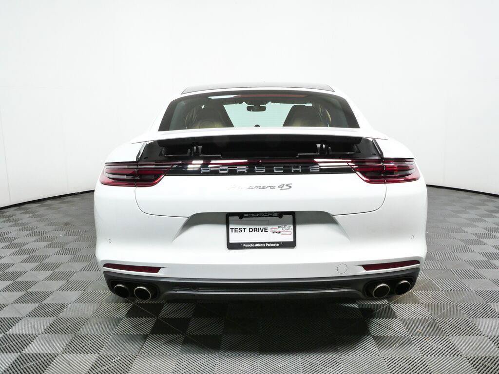 Certified 2018 Porsche Panamera 4S AWD/4WD image 31