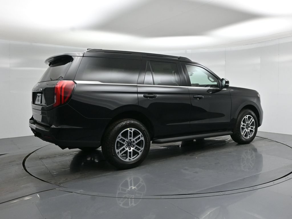 New 2026 Ford Expedition Active AWD/4WD image 26