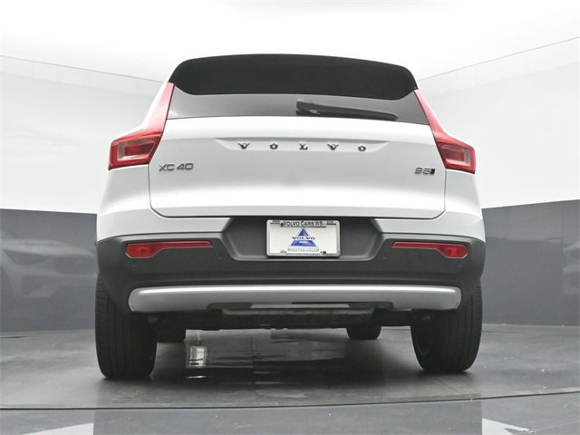 Used 2024 Volvo XC40 B5 Plus w/ Protection Package Premier image 40