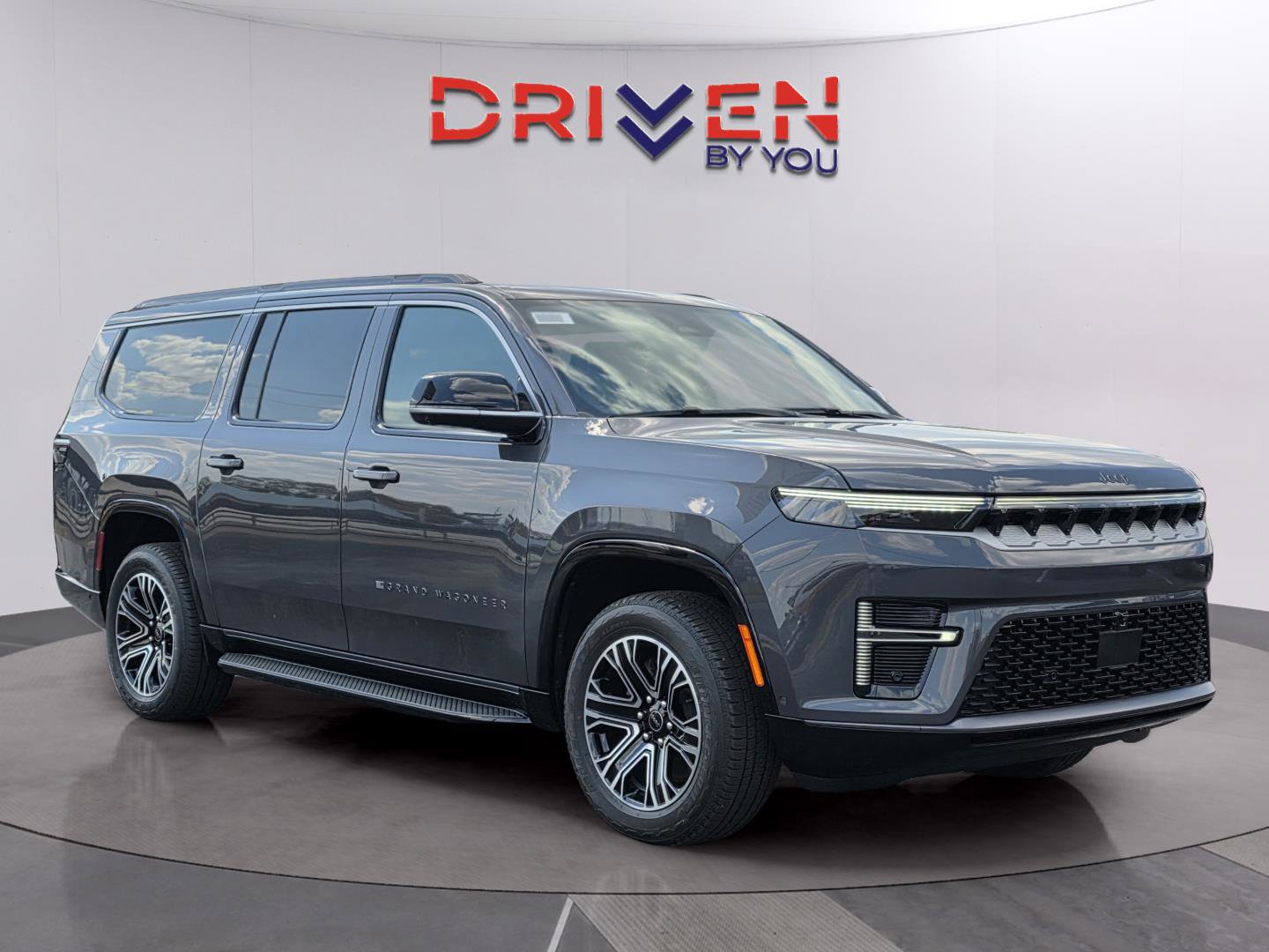 New 2026 Jeep Grand Wagoneer L 4WD w/ Premium Group I image 7