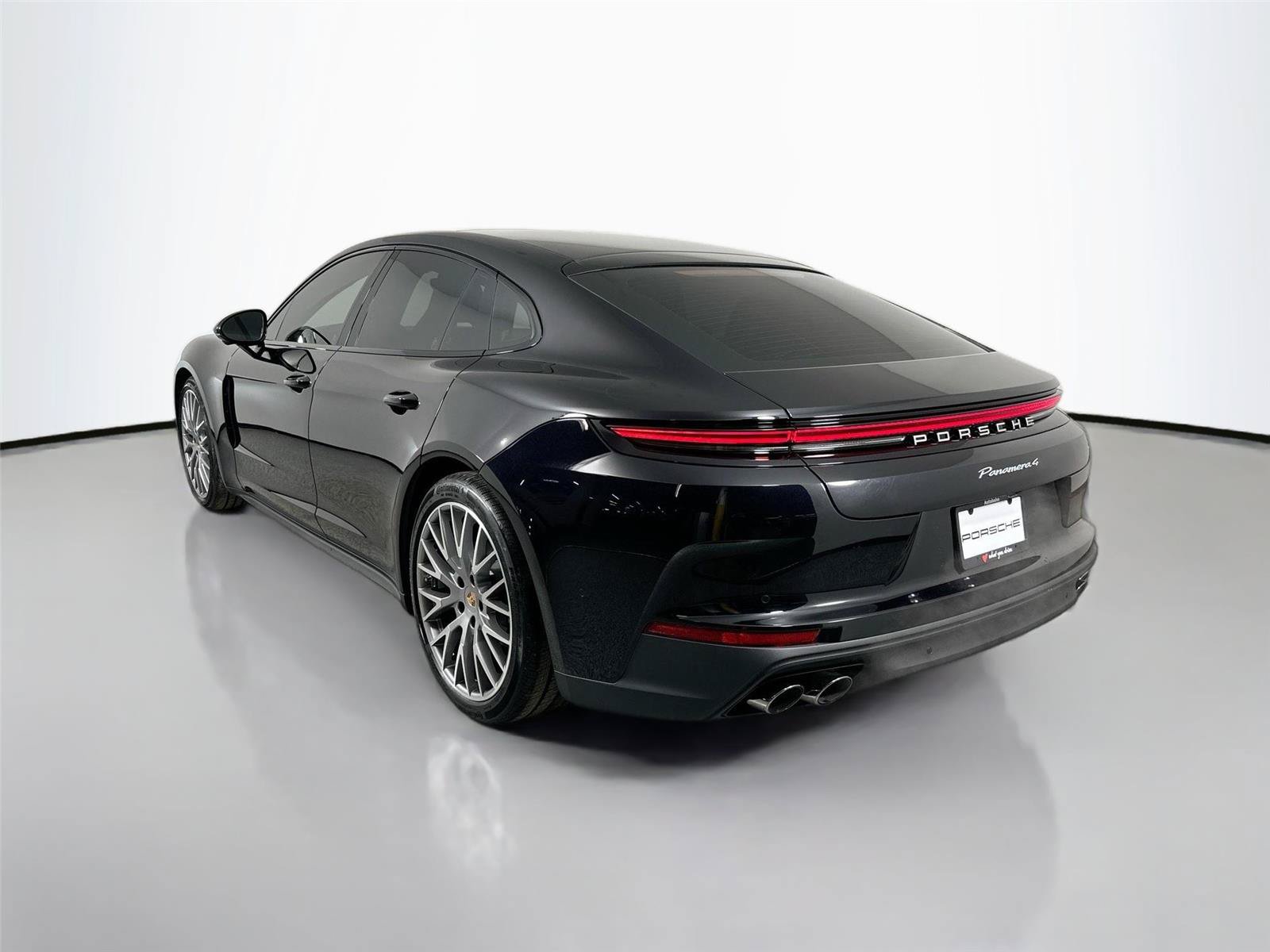 Certified 2026 Porsche Panamera 4 AWD/4WD image 3