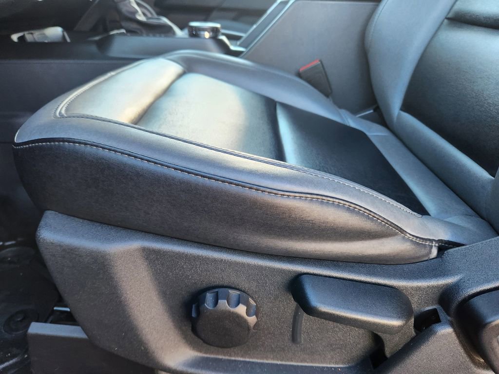 Used 2024 Ford Bronco Big Bend w/ Sasquatch Package image 12