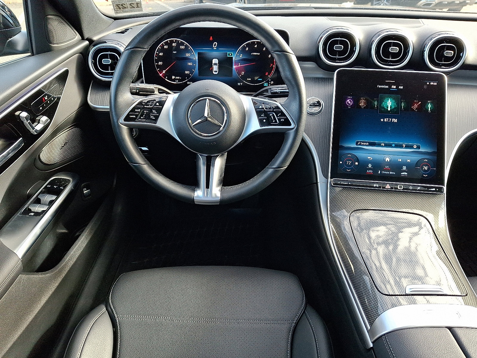 Used 2023 Mercedes-Benz C 300 4MATIC Sedan image 11