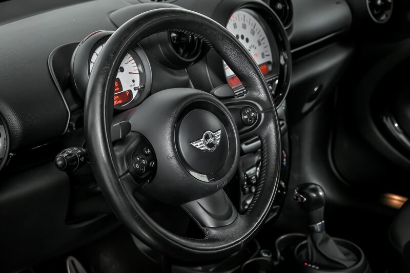 Used 2013 MINI Cooper Countryman S image 21