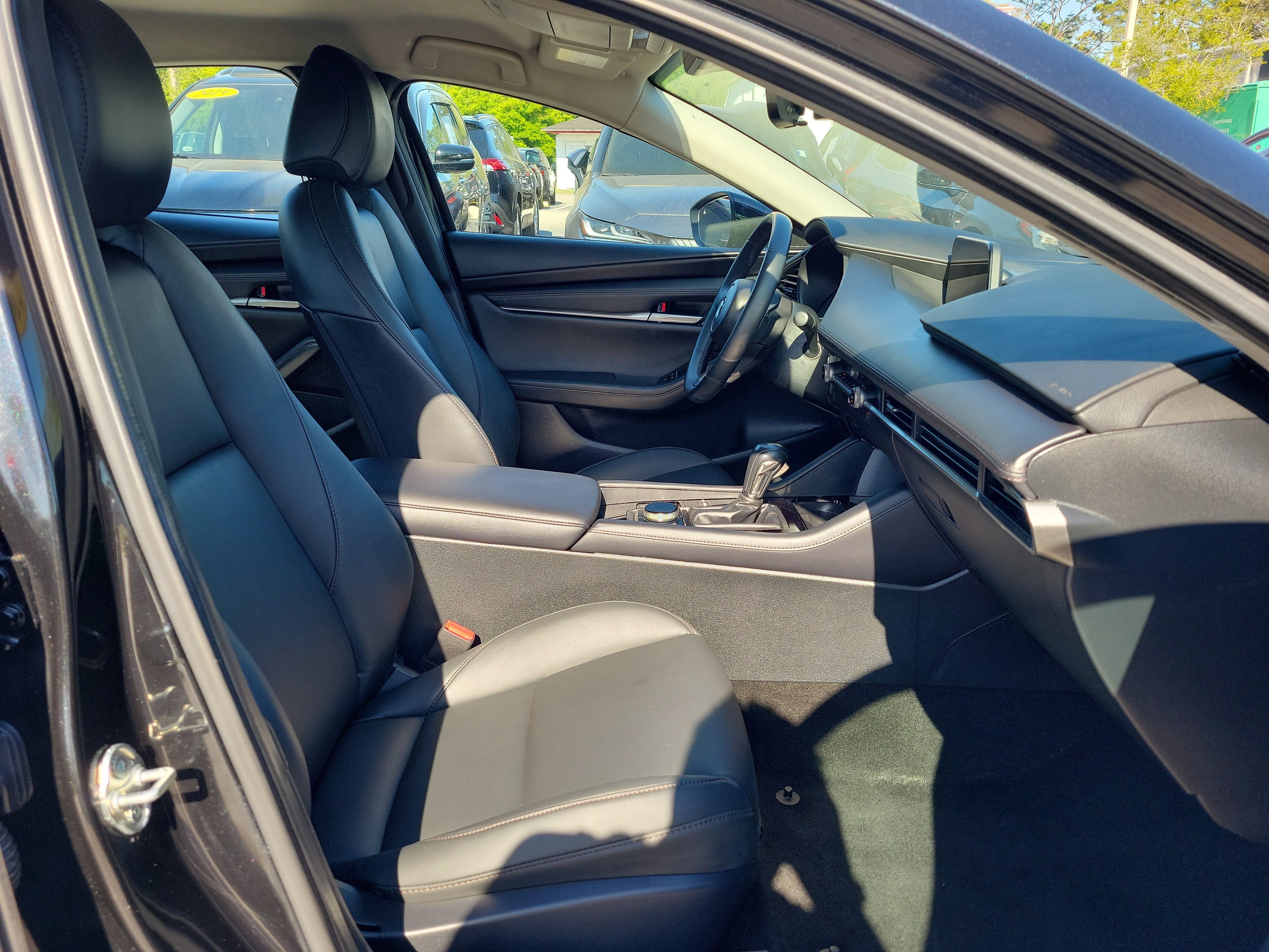 Used 2024 MAZDA MAZDA3 s FWD image 7