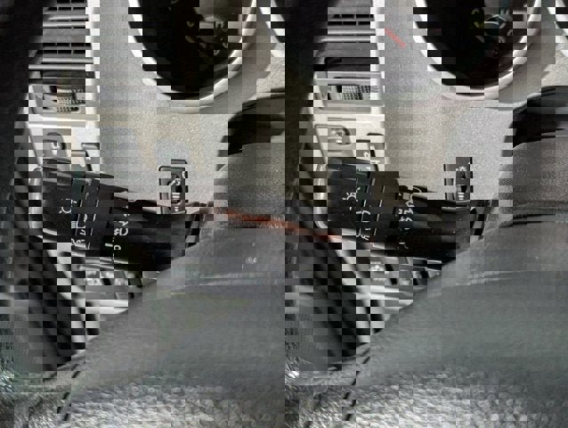 Used 2012 Toyota Tundra 4x4 Double Cab w/ Tow Pkg image 29