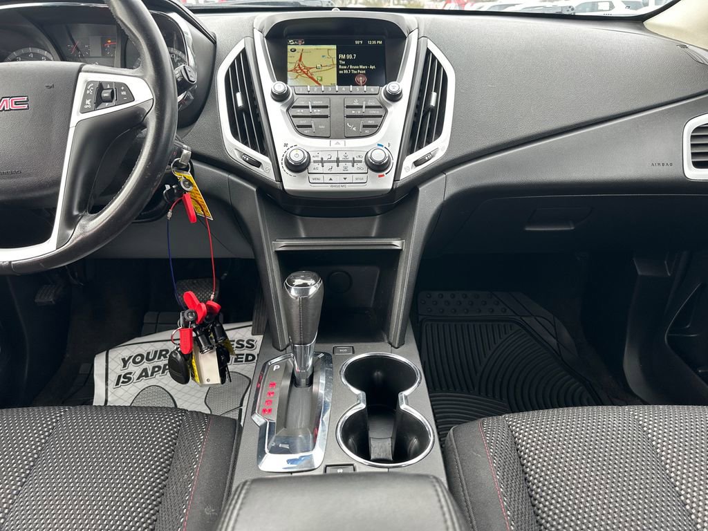 Used 2017 GMC Terrain SLE w/ Technology Package image 16