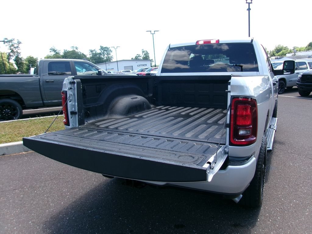 Used 2026 RAM 2500 Big Horn AWD/4WD image 16