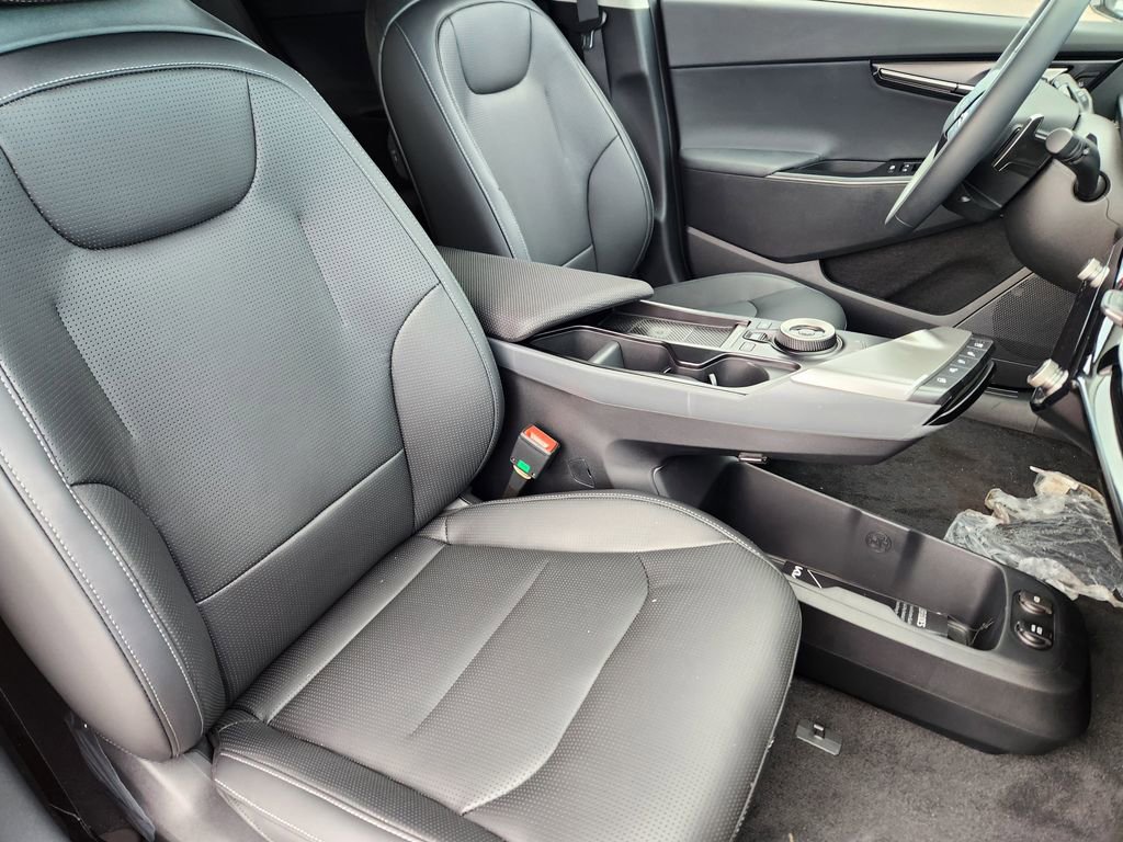 New 2025 Kia EV6 Wind image 13