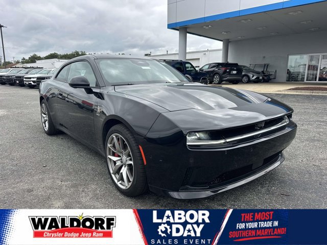 New 2025 Dodge Charger Daytona Scat Pack w/ Track Pack AWD/4WD image 1