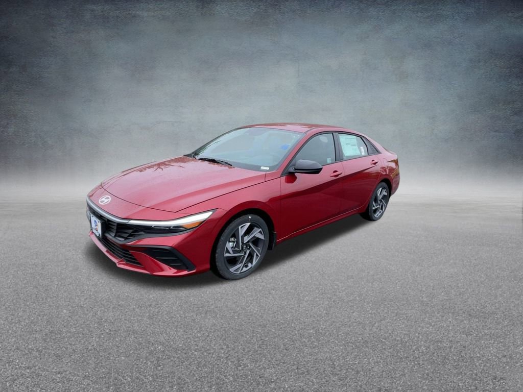 Used 2025 Hyundai Elantra Sport image 9