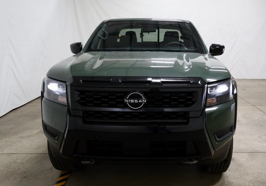 Used 2026 Nissan Frontier SV AWD/4WD image 4