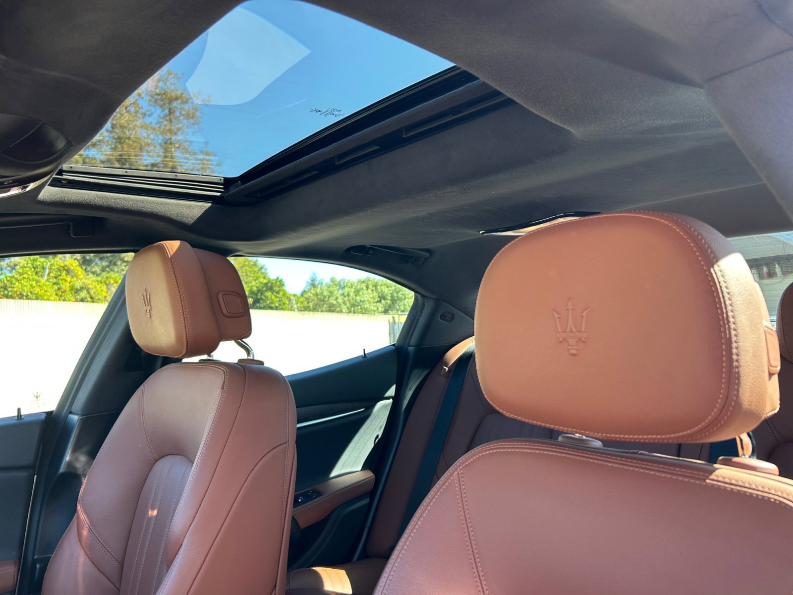 Used 2023 Maserati Ghibli GT RWD image 17