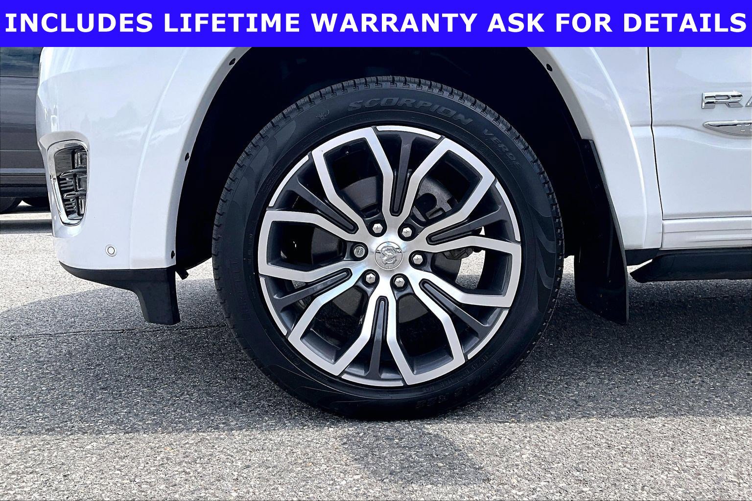 Used 2025 RAM 1500 Tungsten w/ Towing Technology Group AWD/4WD image 8
