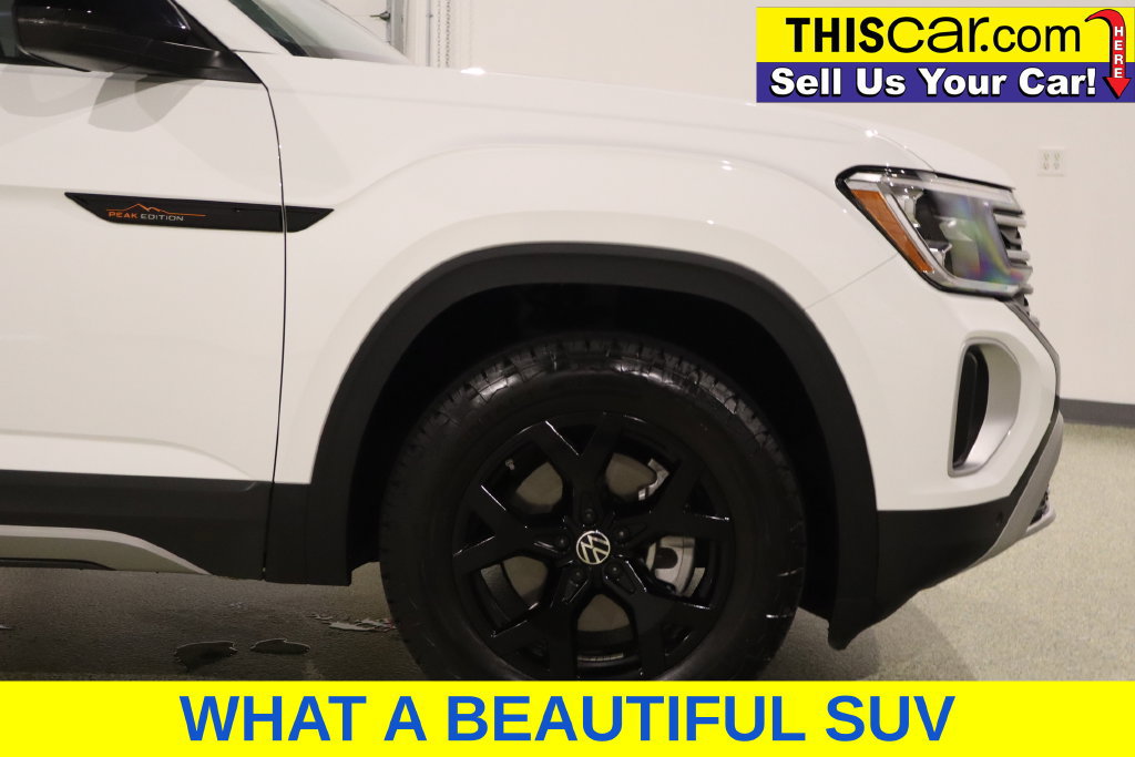 Used 2025 Volkswagen Atlas Peak Edition SE AWD/4WD image 12