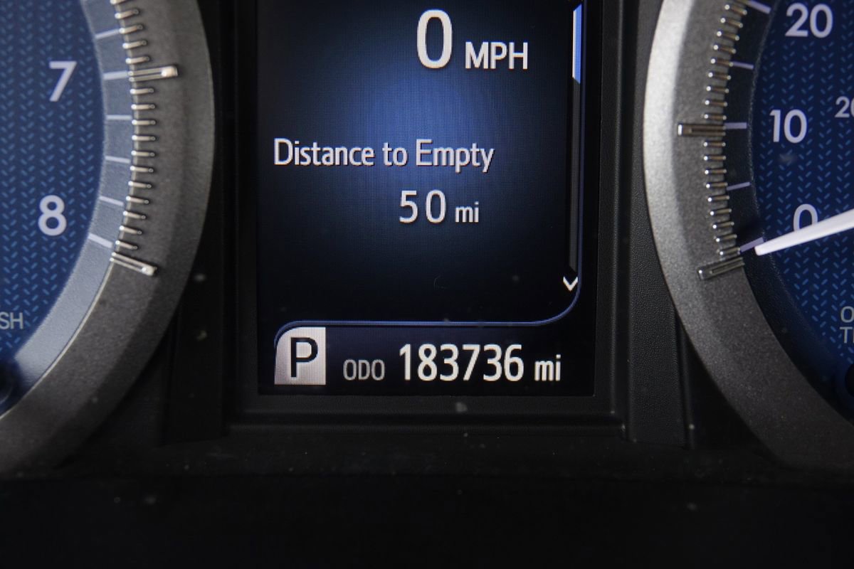 Used 2017 Toyota Sienna XLE FWD image 42