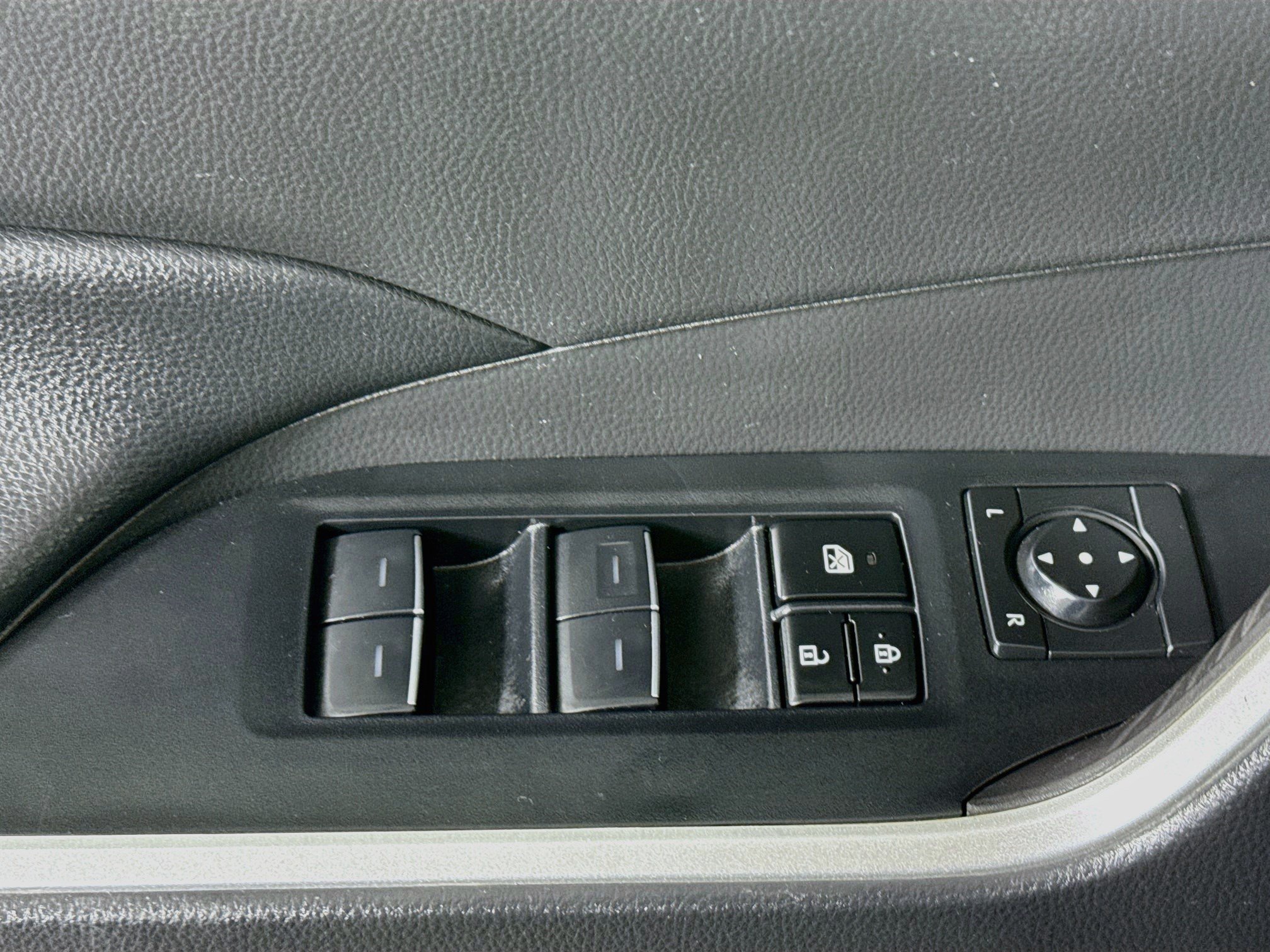 Used 2023 Toyota RAV4 XLE w/ Convenience Package AWD/4WD image 24