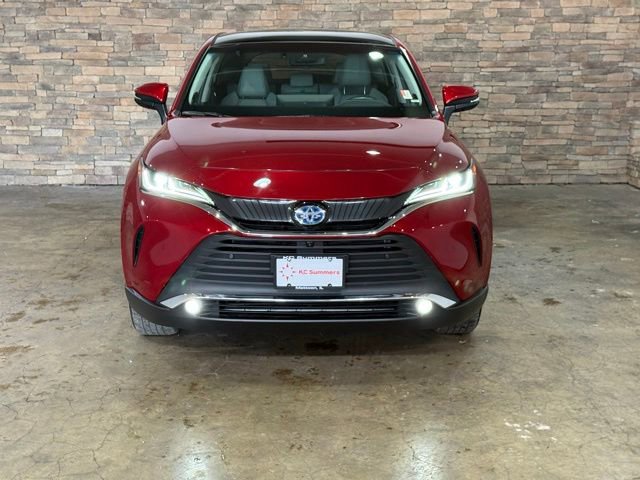 Used 2024 Toyota Venza Limited AWD/4WD image 2