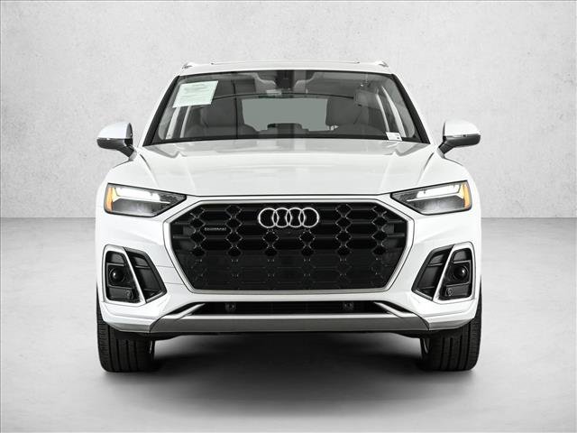 Certified 2025 Audi Q5 2.0T Premium Plus w/ Premium Plus Package AWD/4WD video 2
