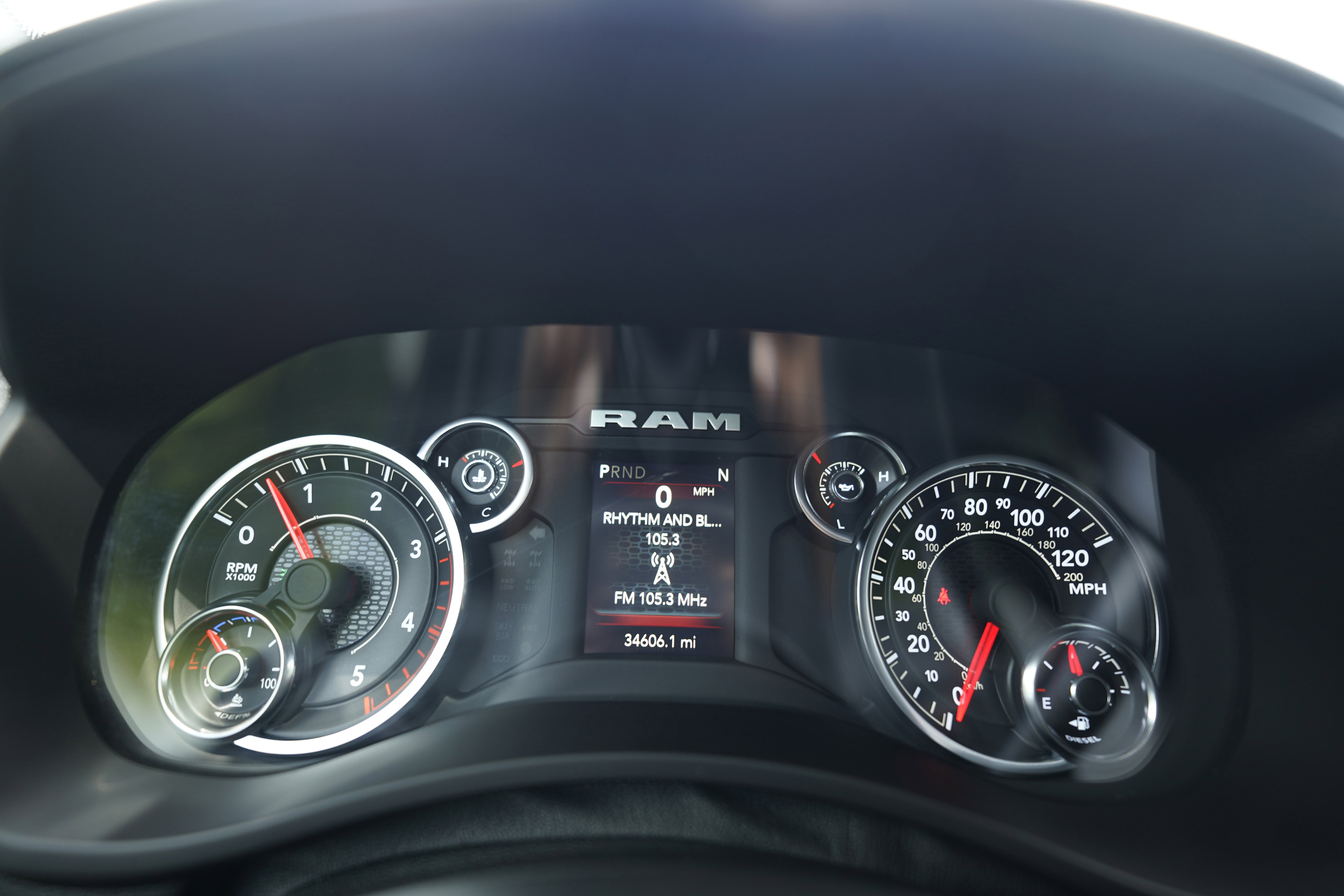 Used 2024 RAM 3500 Big Horn w/ Night Edition image 19