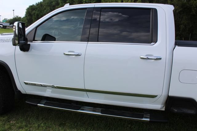 Used 2024 Chevrolet Silverado 2500 High Country w/ Z71 Off-Road Package AWD/4WD image 11