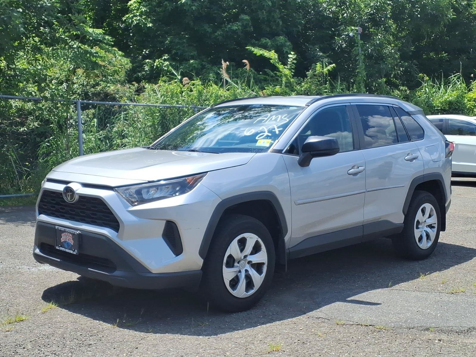 Used 2021 Toyota RAV4 LE w/ Carpet Mat Package (TMS) AWD/4WD image 3