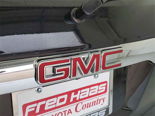 Used 2017 GMC Acadia SLT image 9