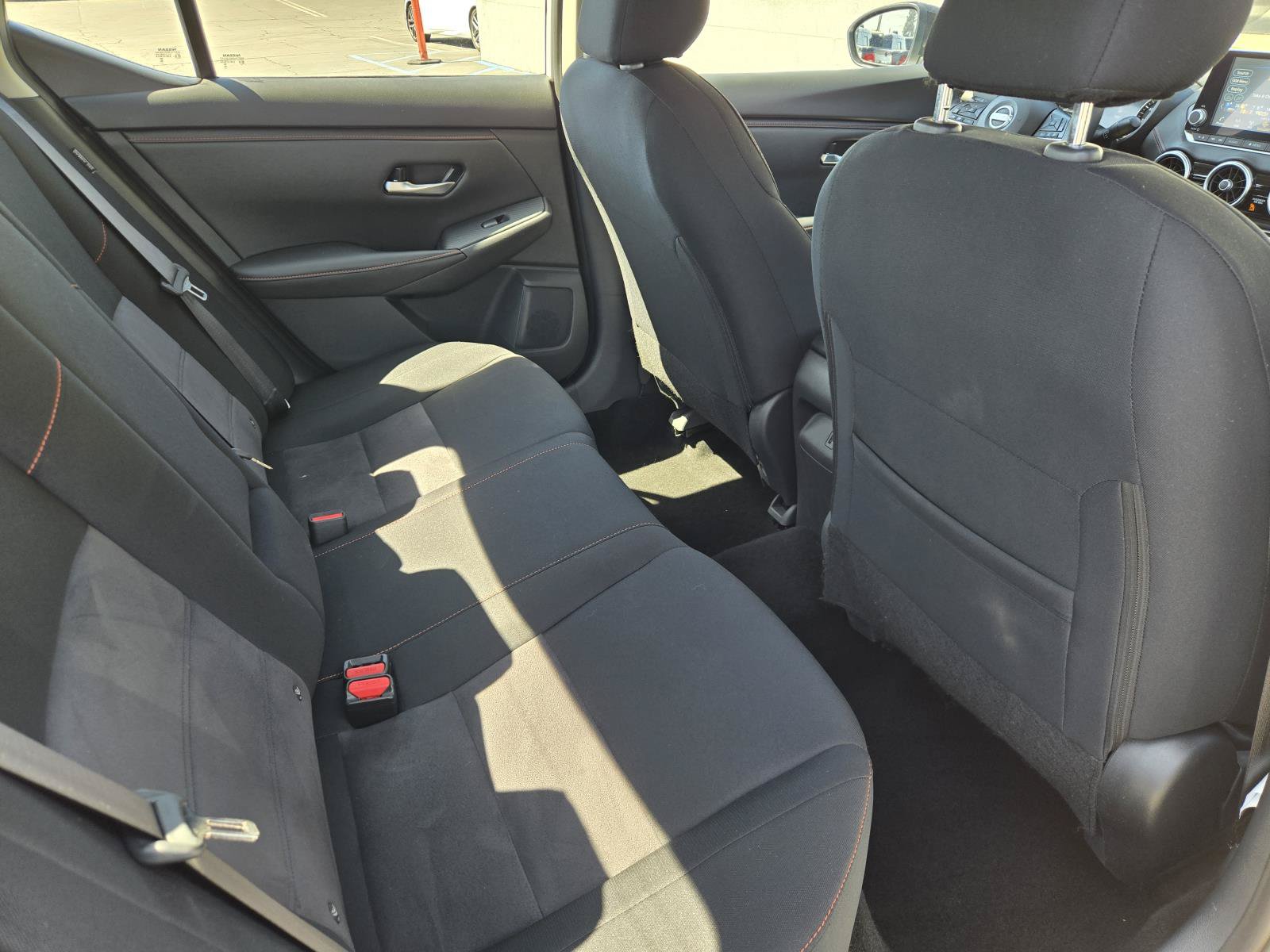 Used 2025 Nissan Sentra SR FWD image 31