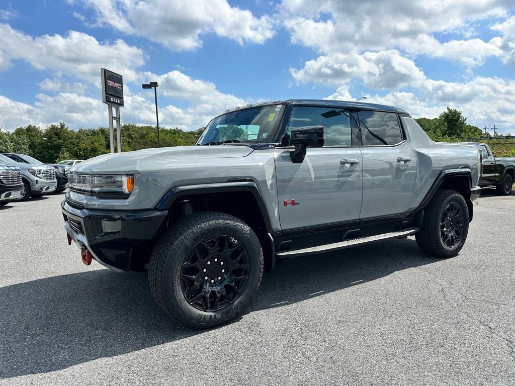 New 2026 GMC Hummer EV 4x4 Crew Cab w/ LPO, Sport Package video 2