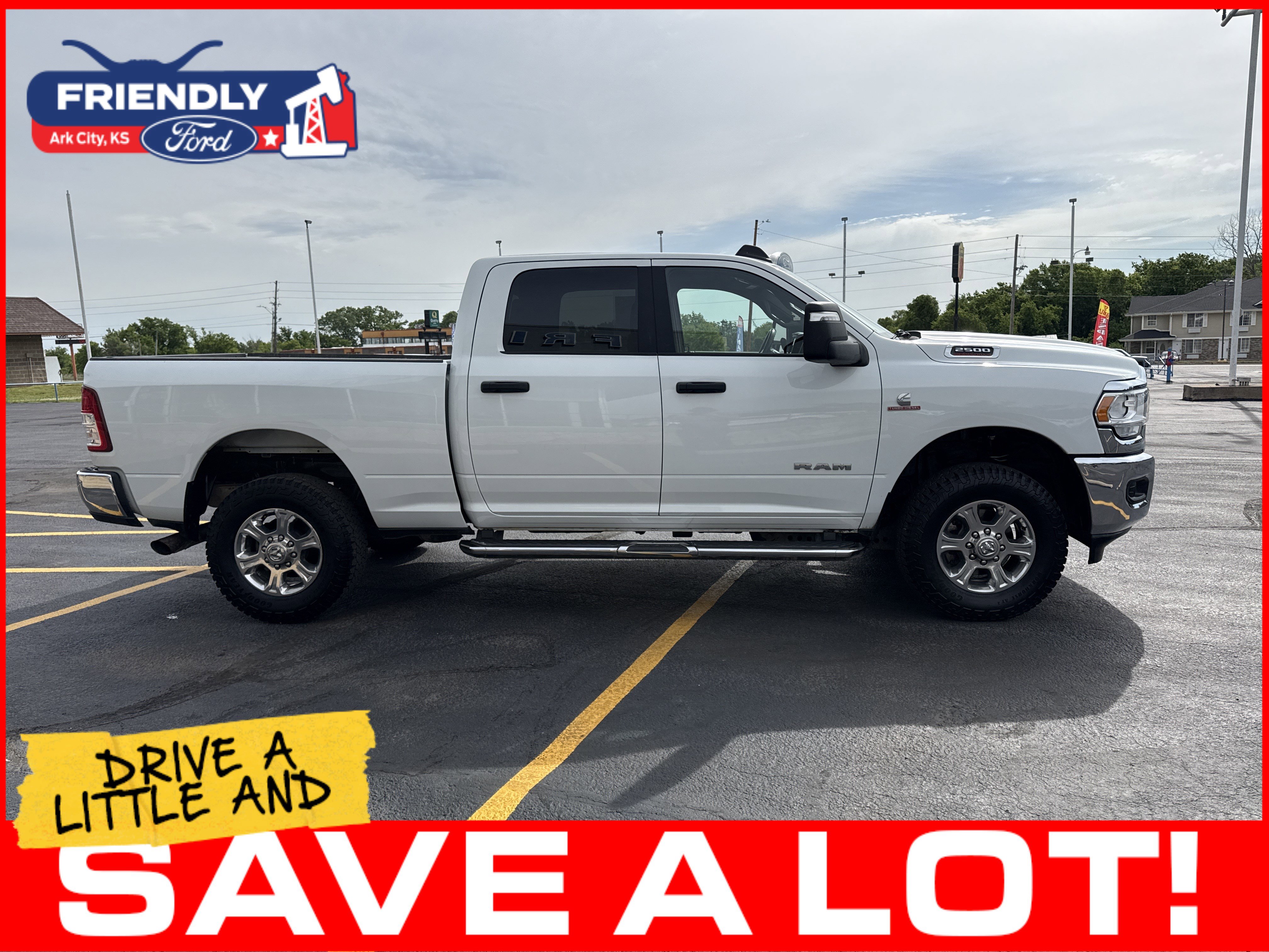 Used 2024 RAM 2500 Big Horn AWD/4WD image 4