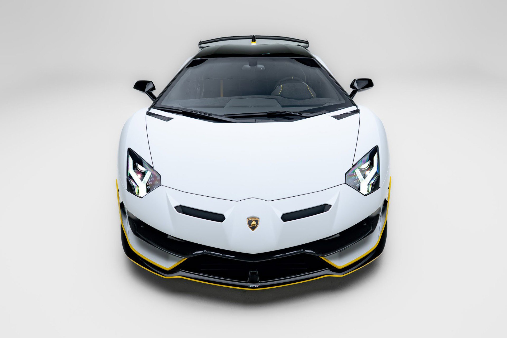 Used 2021 Lamborghini Aventador SVJ AWD/4WD image 17