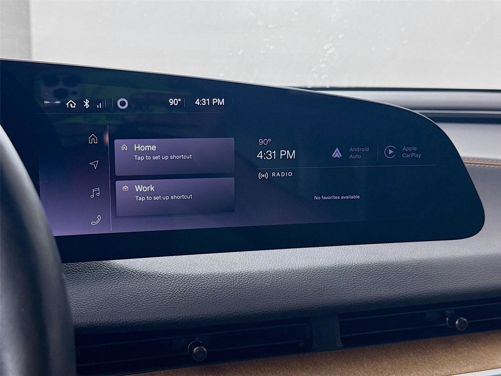 Used 2023 Lucid Air Touring image 8