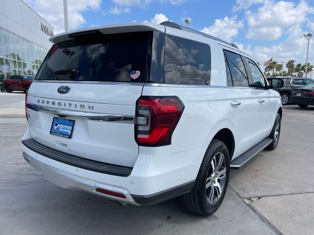 Used 2023 Ford Expedition Limited AWD/4WD image 3