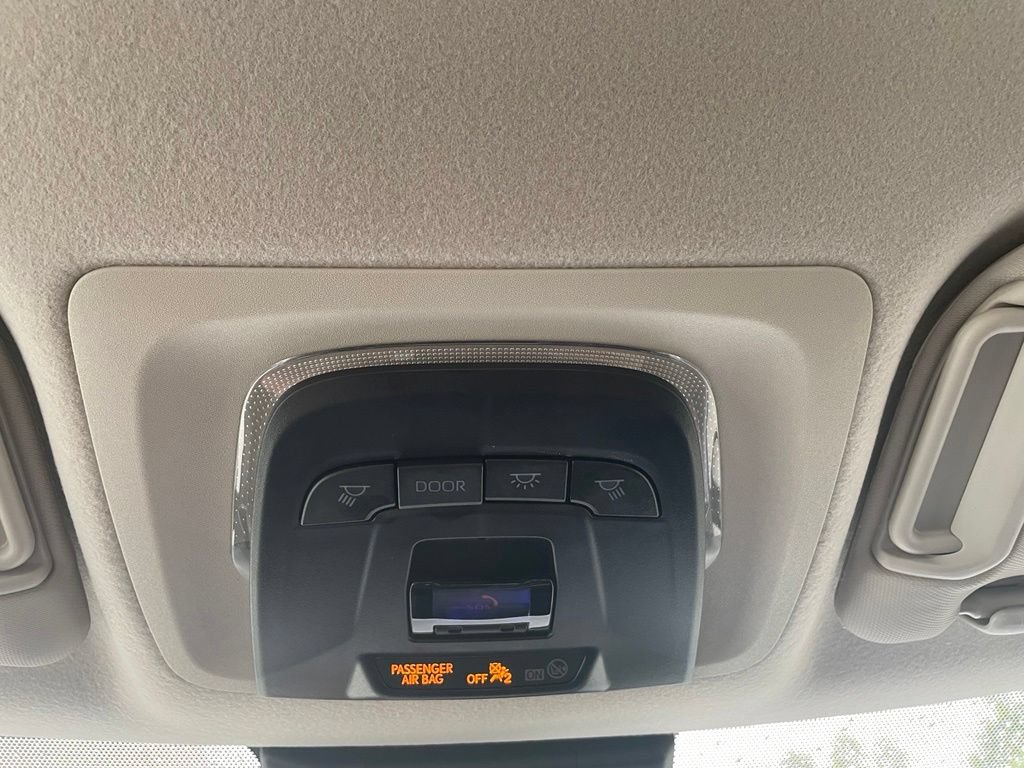 Used 2026 Toyota Corolla LE FWD image 19