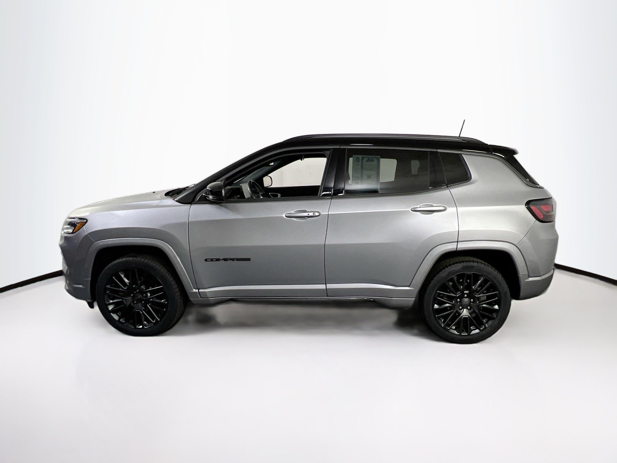 Used 2022 Jeep Compass High Altitude AWD/4WD image 8
