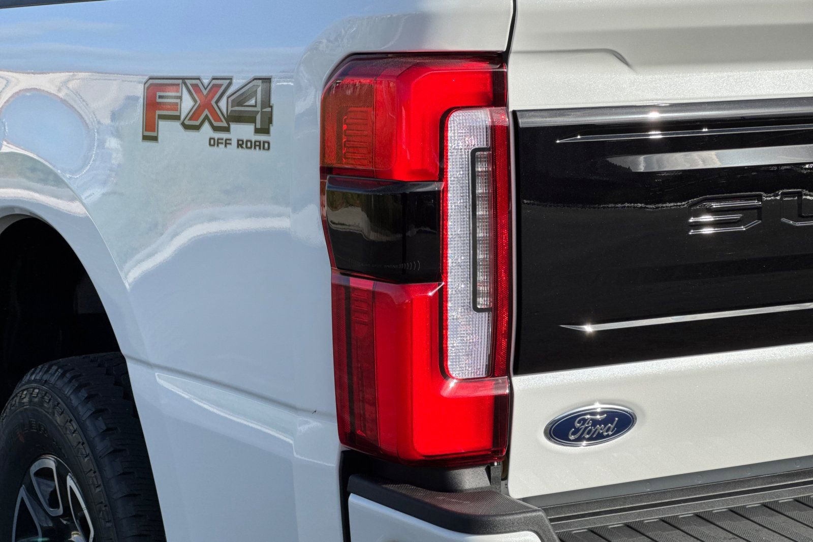 New 2026 Ford F350 Platinum image 32